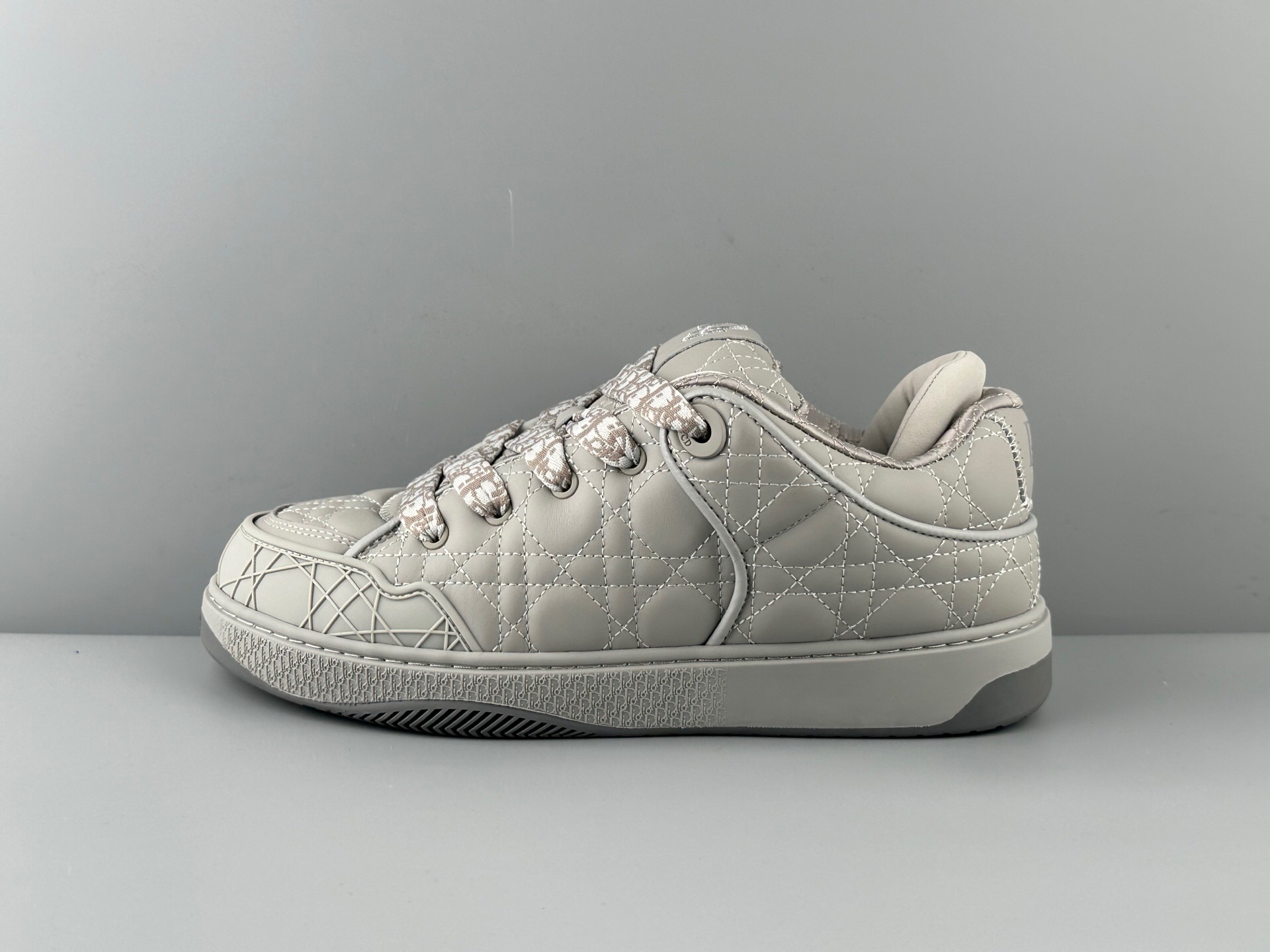 ERL x DIOR B9S