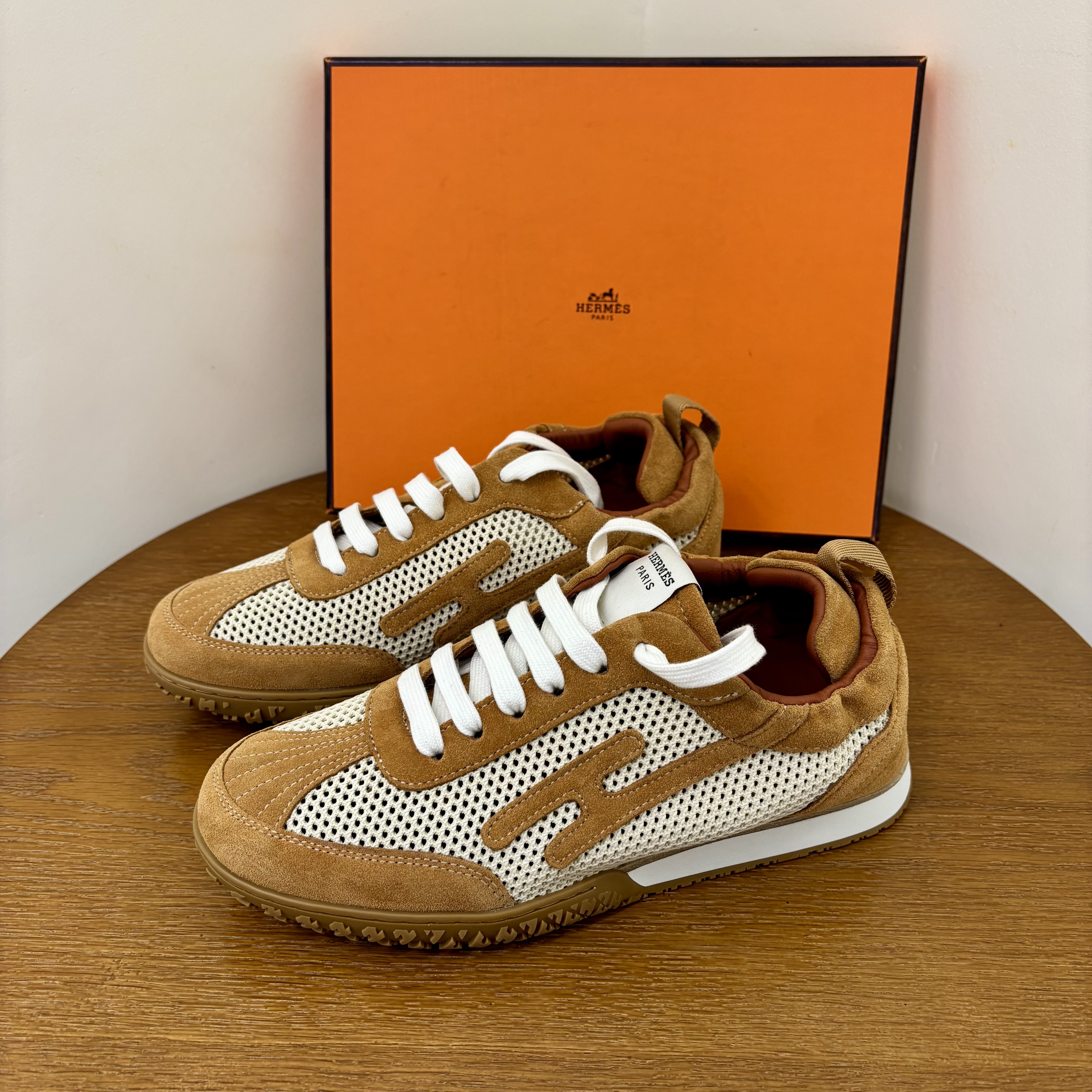Hermes Jet