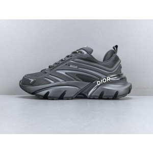 Dior AND LEWIS HAMILTON B44 Blade