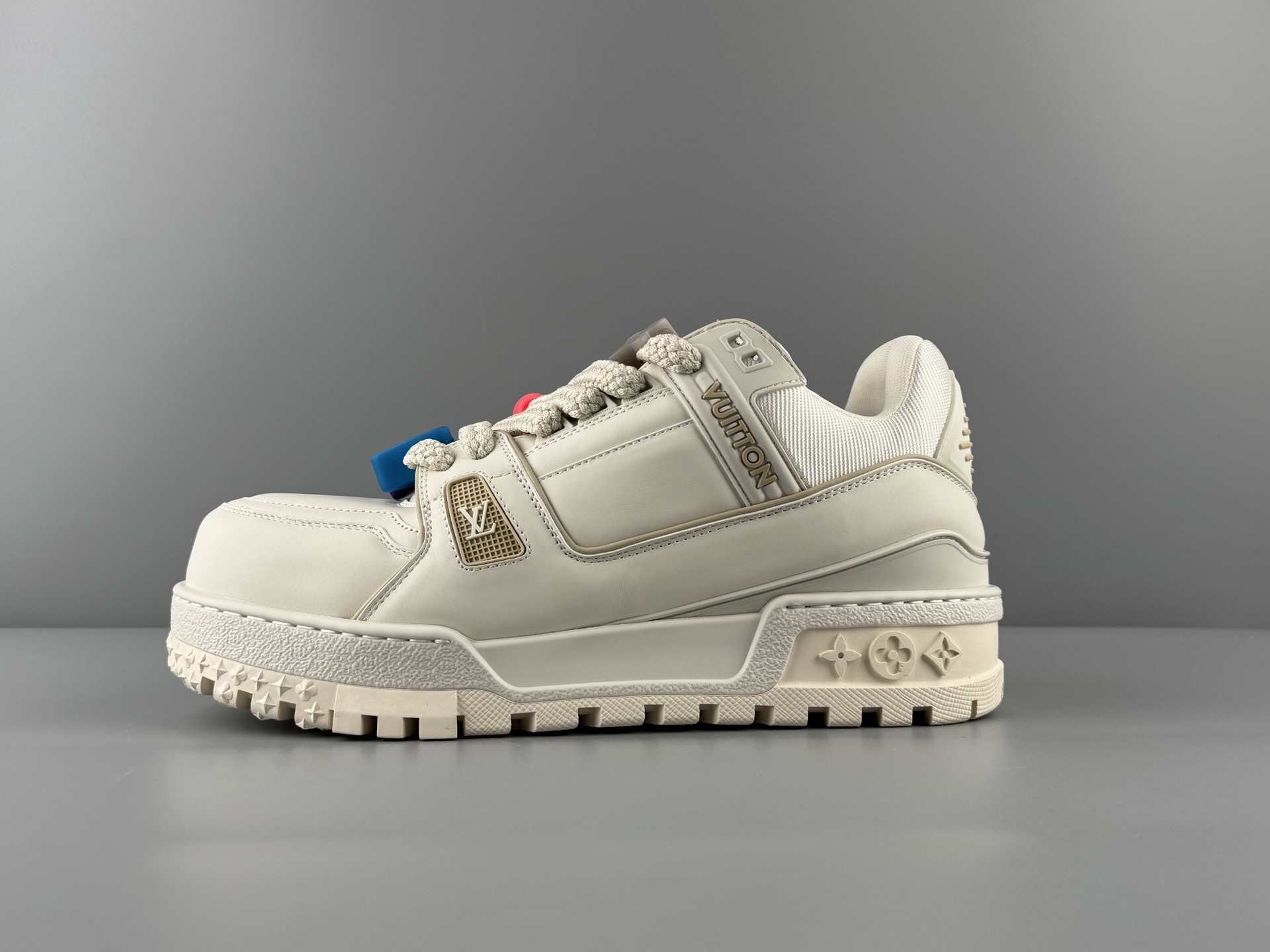 Lv Maxi