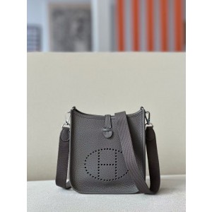 Evelyne mini 16