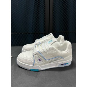 Lv Trainer