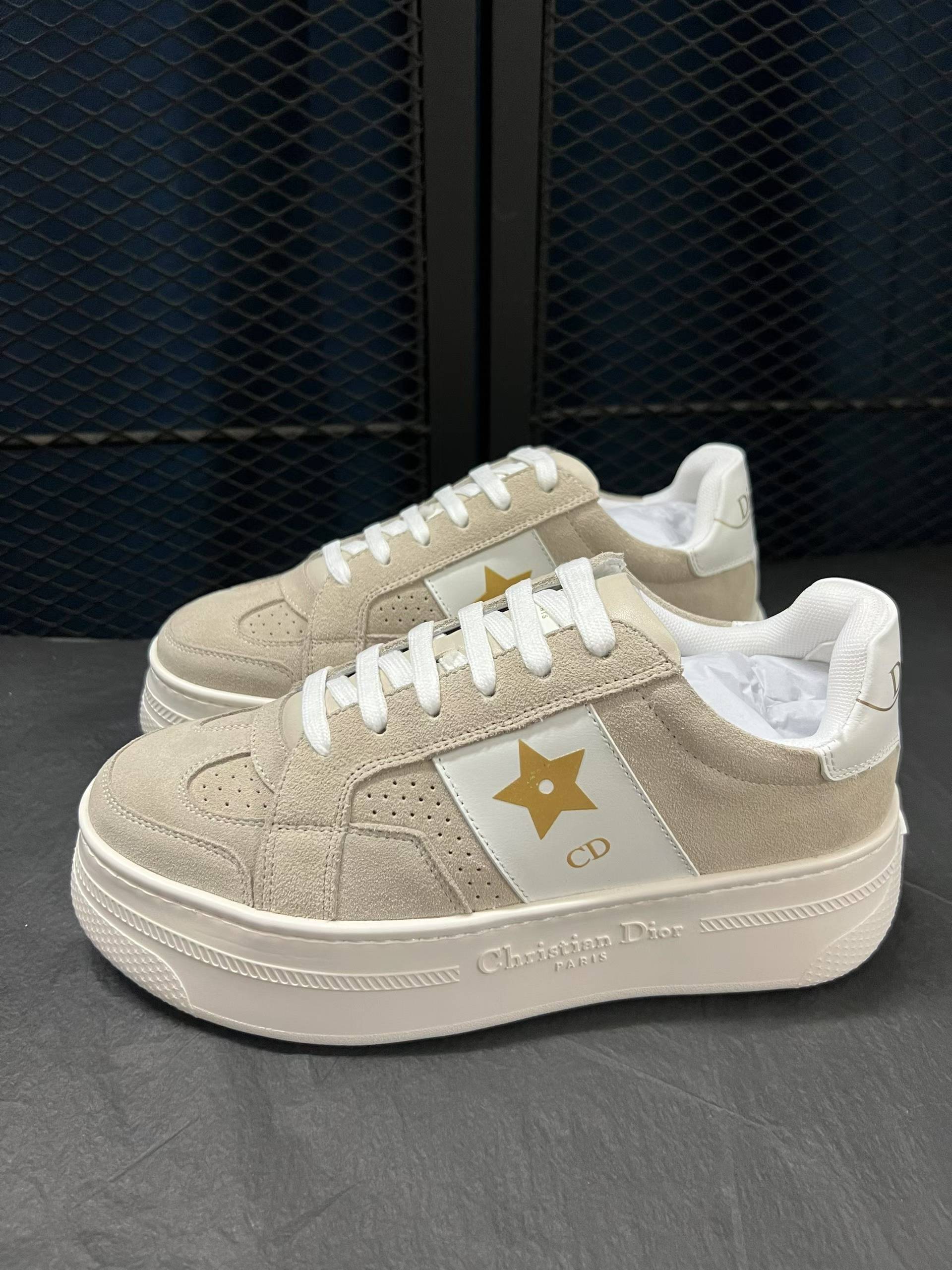 Dior B27