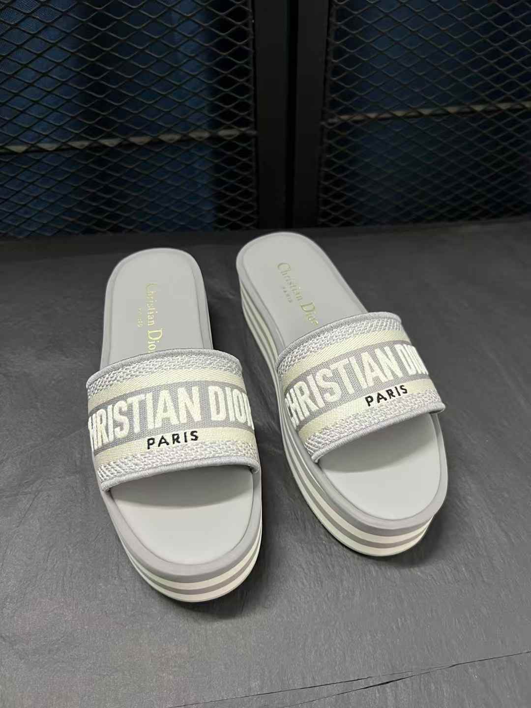 Dior Dway