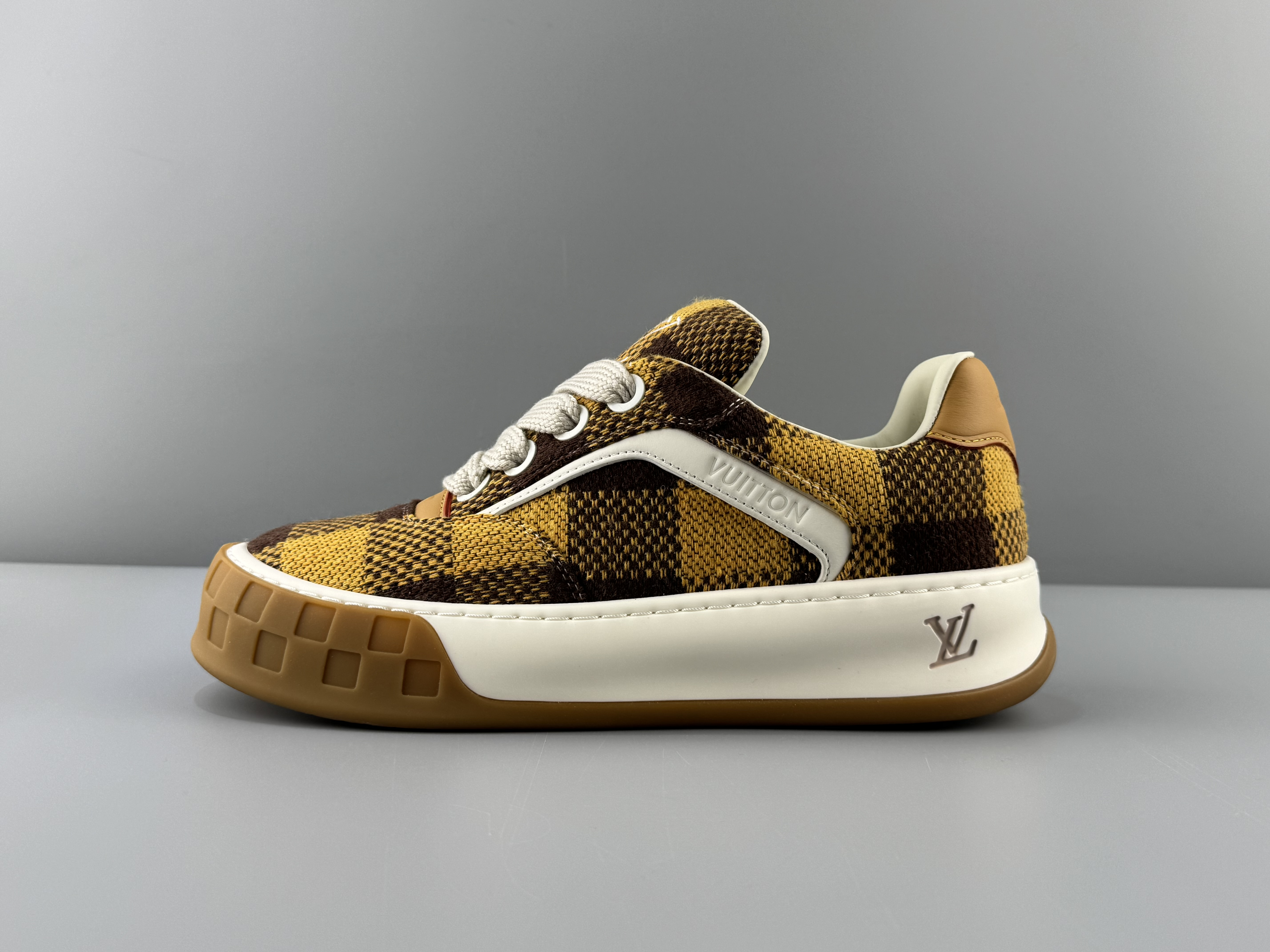 LV Tiltde