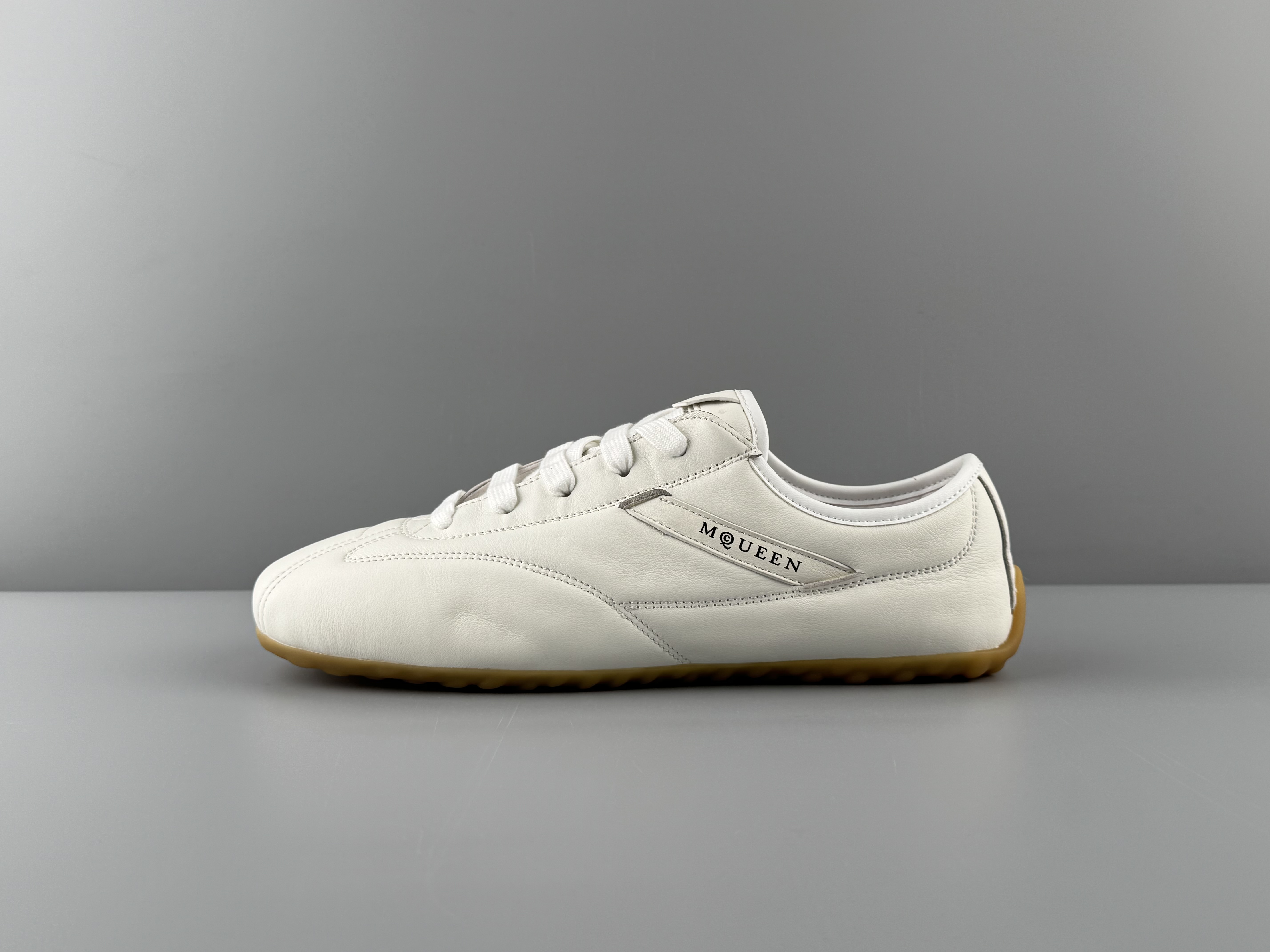 Alexander McQueen Boxe