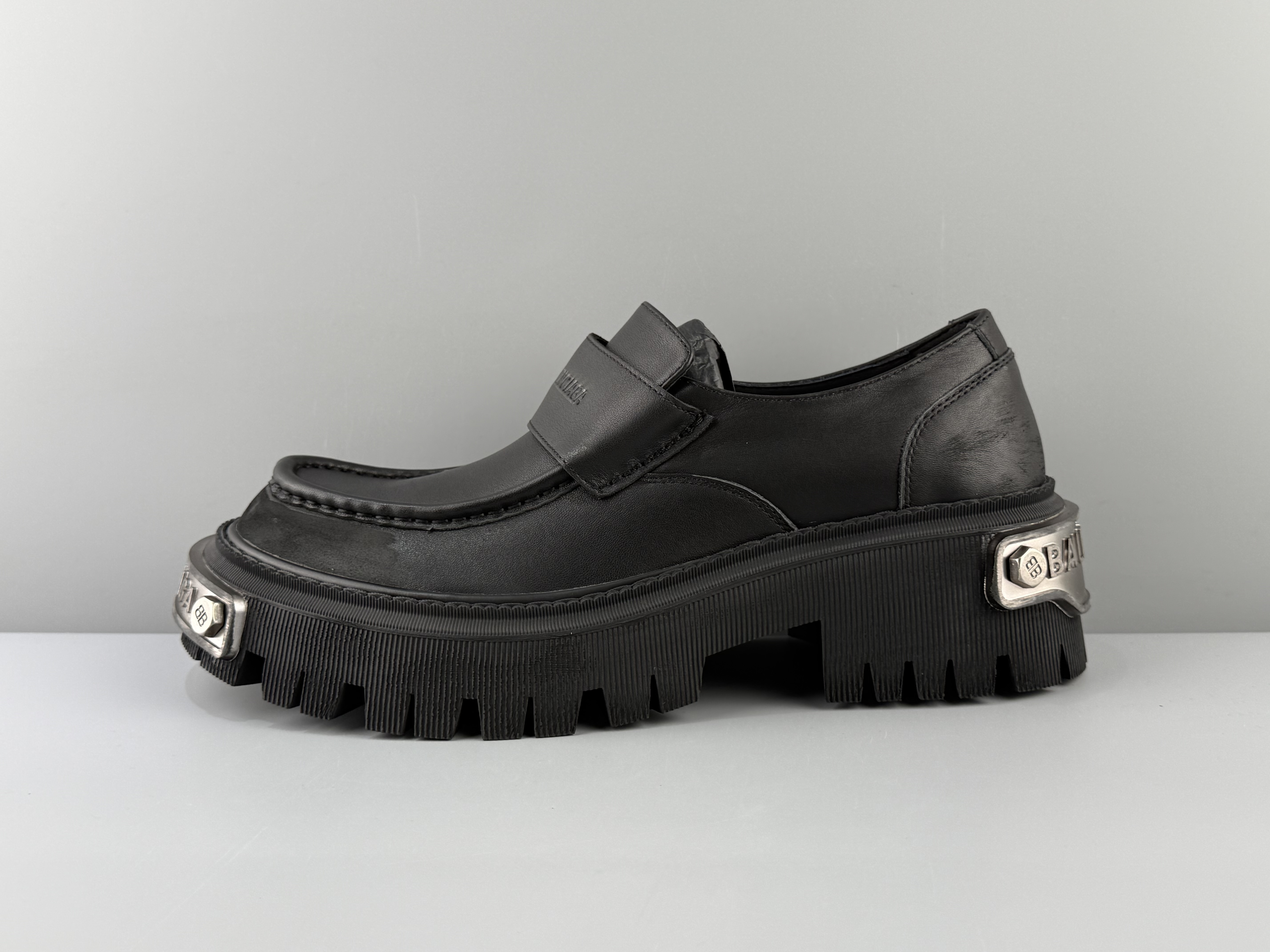 Balenciaga Tractor