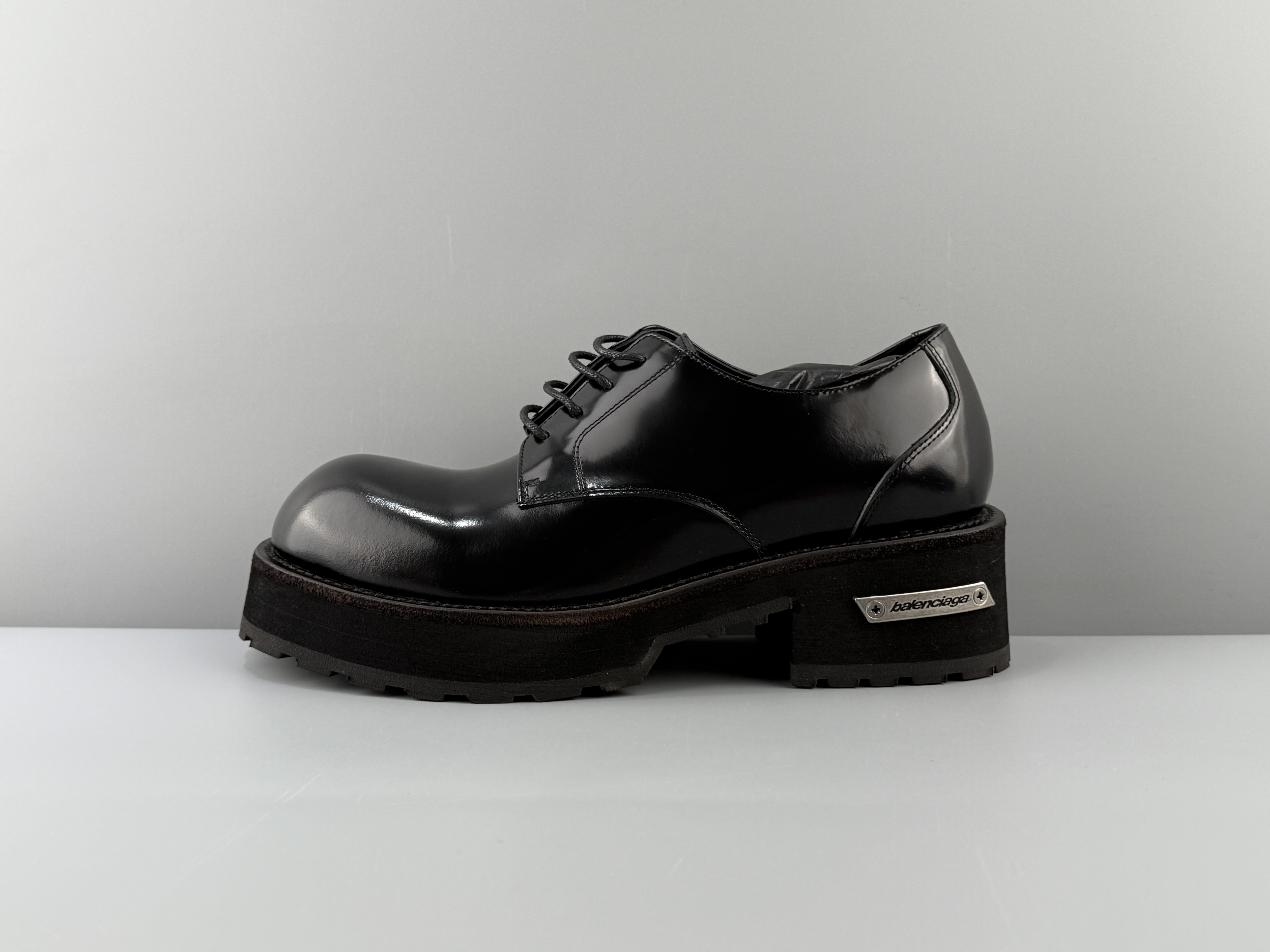 Balenciaga Venom pour