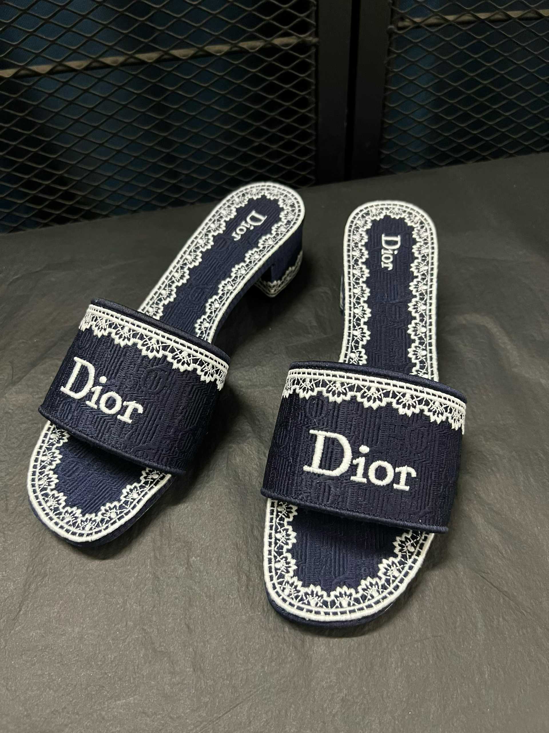 Dior Dentelle (3.5cm)