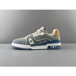 Lv Trainer