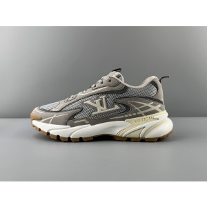 Lv Tatic Runner