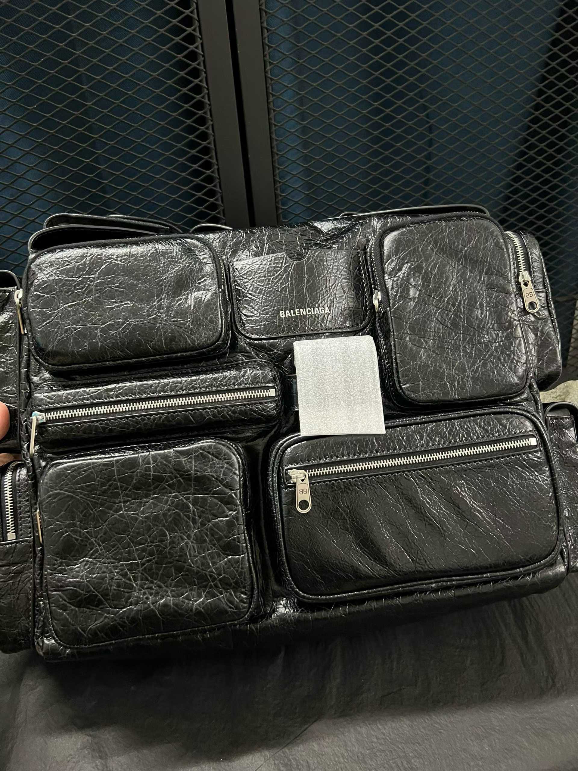 Balenciaga Superbusy (41.9*18.8*29cm)
