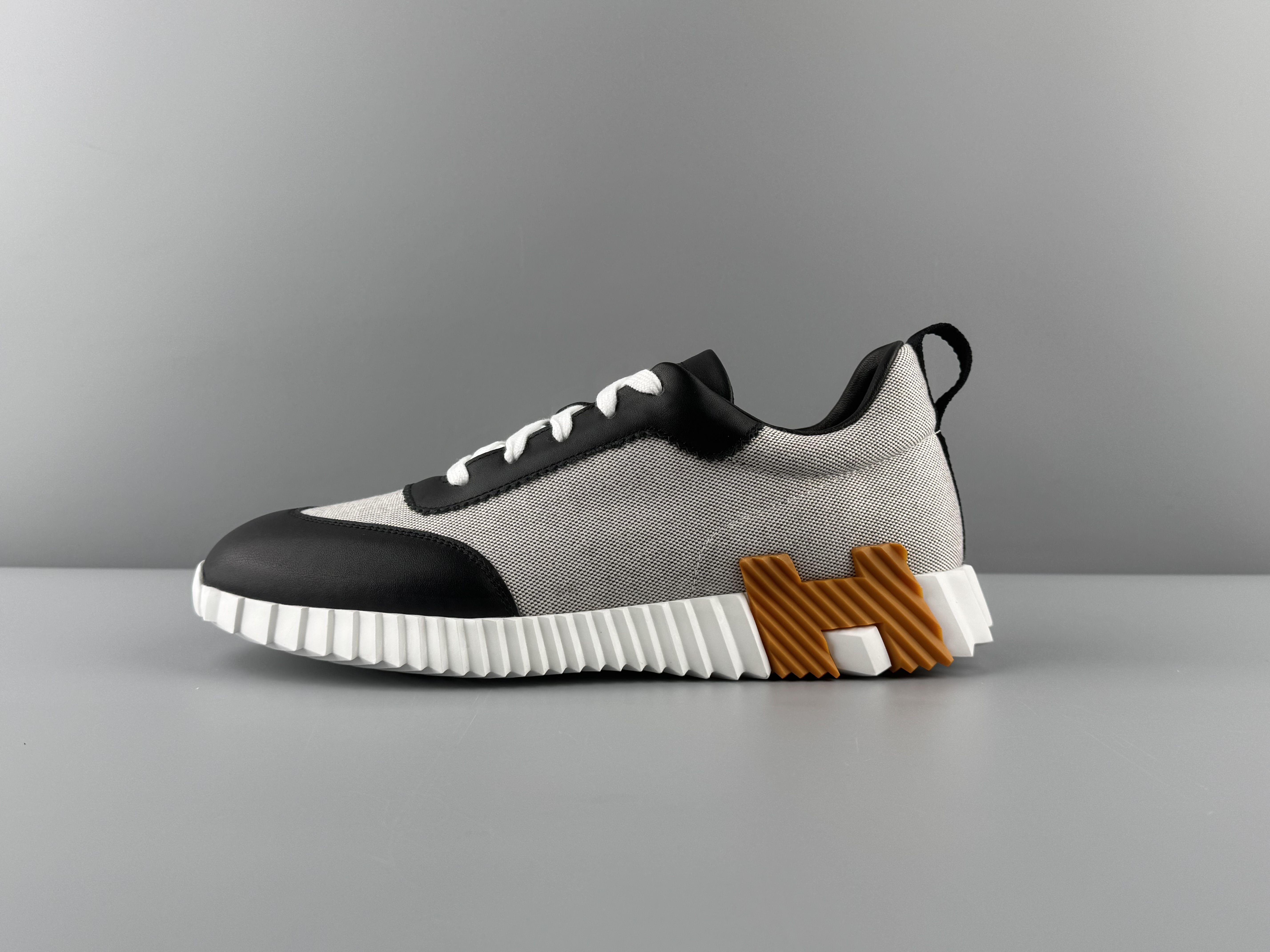 Hermes Bouncing KHEA