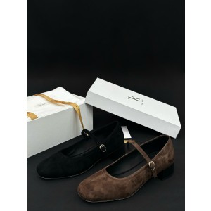 THE ROW Shose