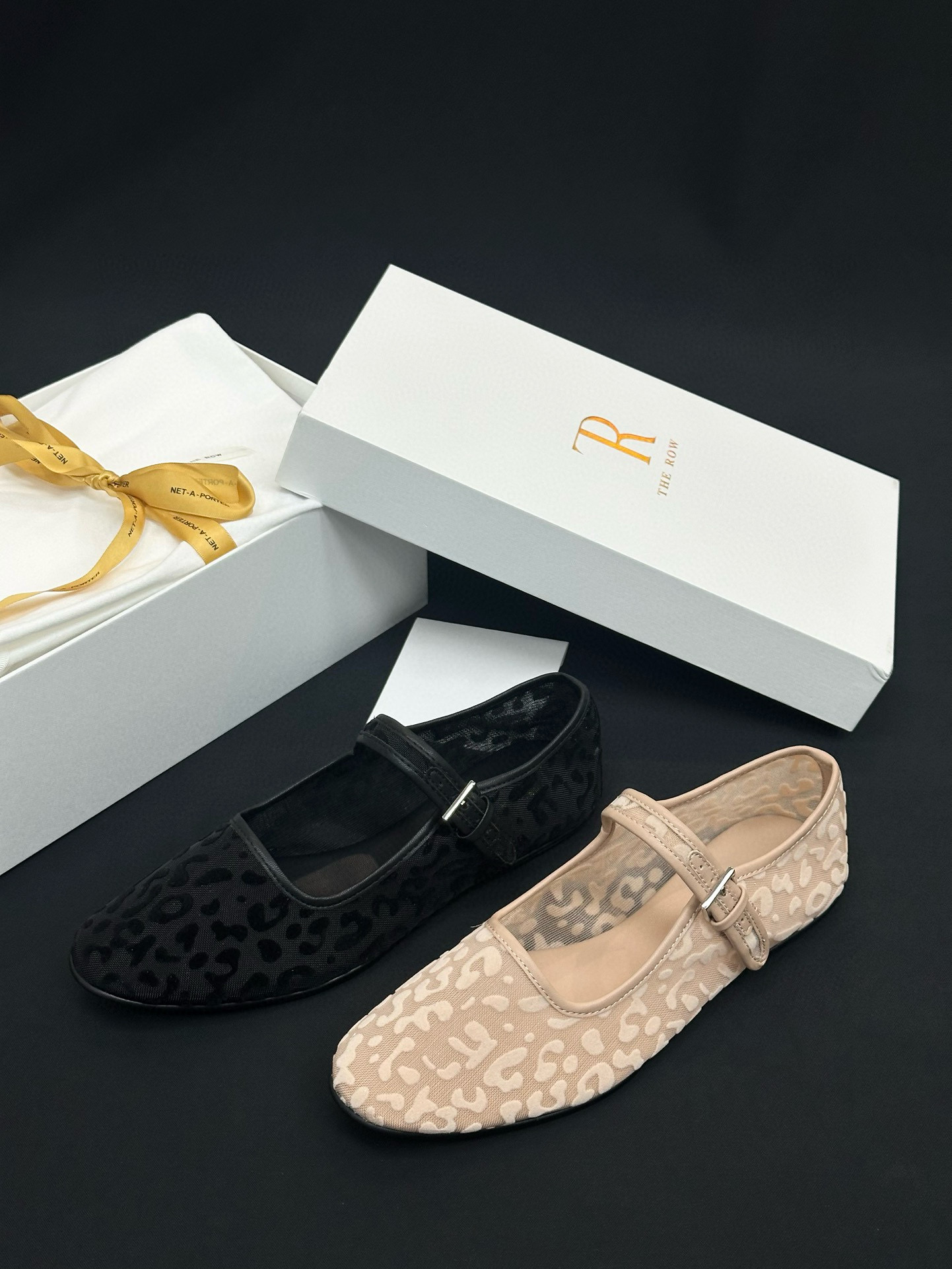 THE ROW Shose