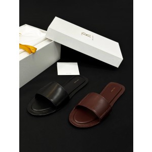 THE ROW Shose