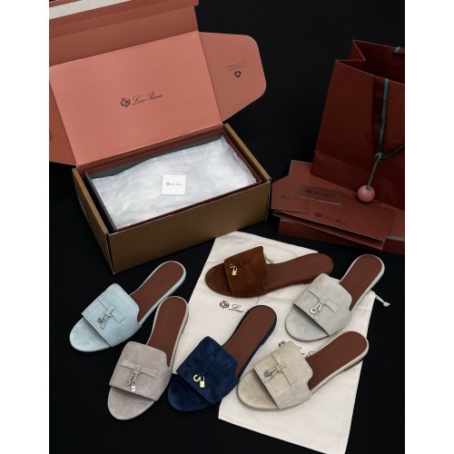 Loro Piana Summer Charms